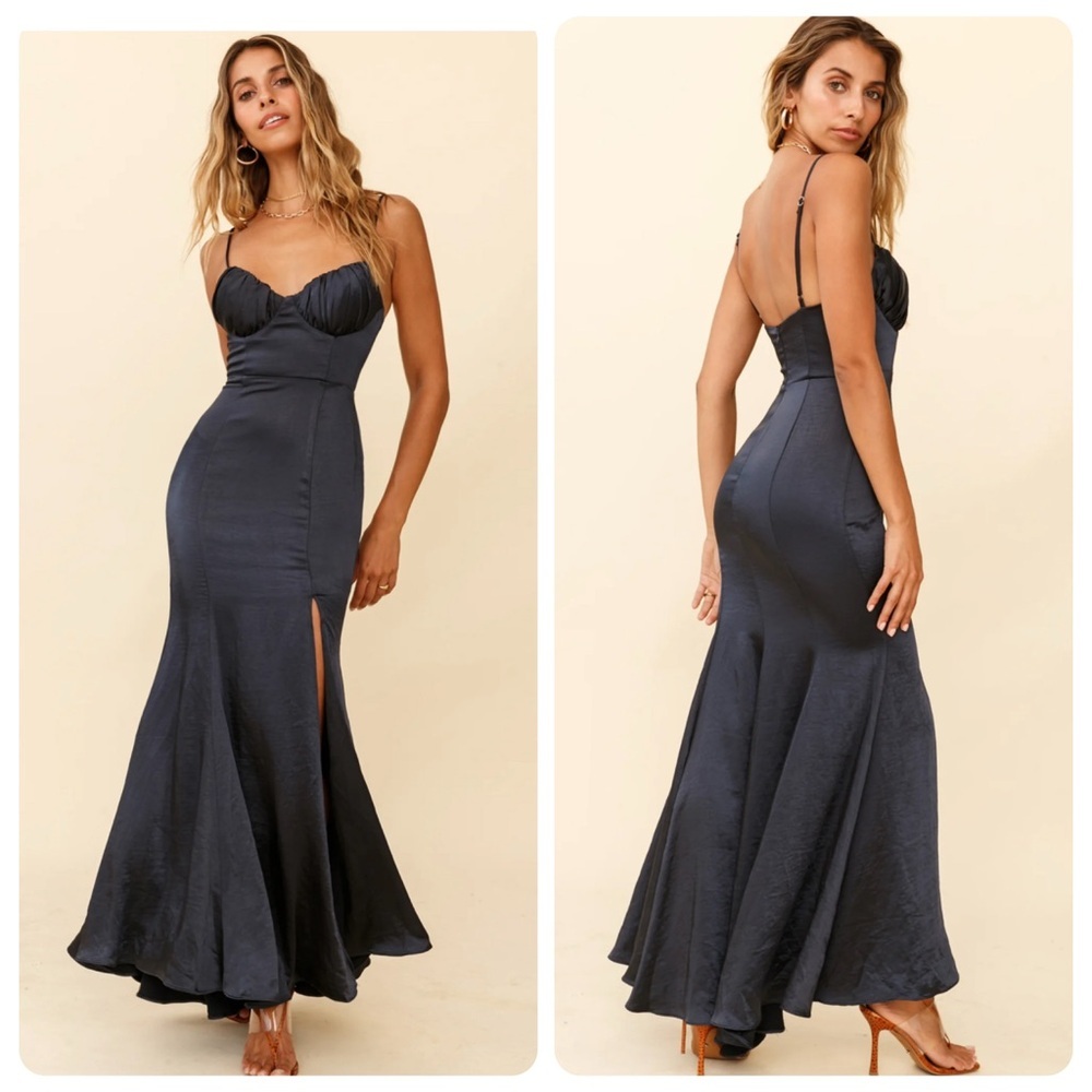 NWT SELFIE LESLIE Bronte High Split Gathered Bust Maxi Dress Ink Size US Small